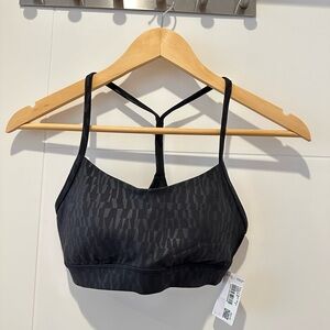 Flow Y Bra Nulu *Light Support, B-C Cups